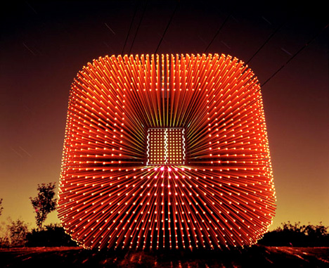 Sitooterie – Cube with 5000 Long Windows by Heatherwick Studio